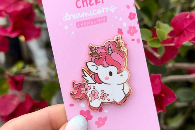 Custom China Logo Lapel Badge