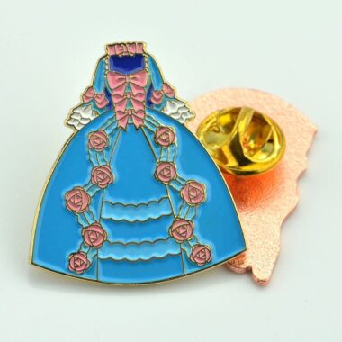  Custom Cat Shaped Enamel Pins 