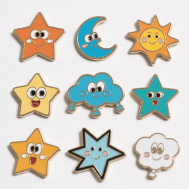 Antique Plated Iron Metal Hard Enamel Pin