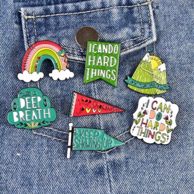 Cheap Custom Cartoon Anime Character Pin Badge