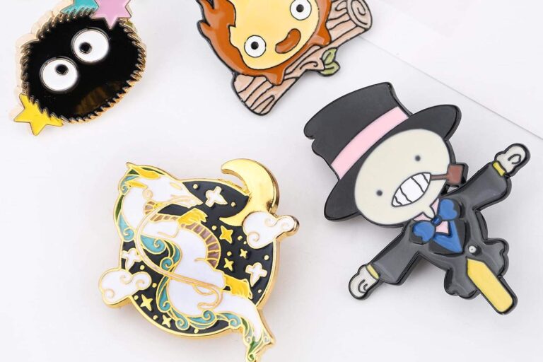 Cheap Custom Cartoon Anime Character Pin Badge