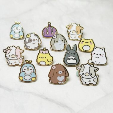 Custom Hard & Soft Enamel Lapel Badge