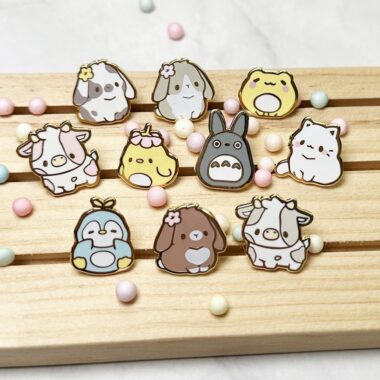 Custom Hard & Soft Enamel Lapel Badge