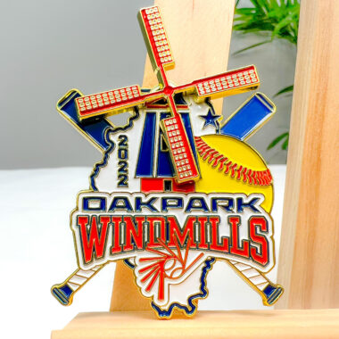 metal lapel pins with gold plating