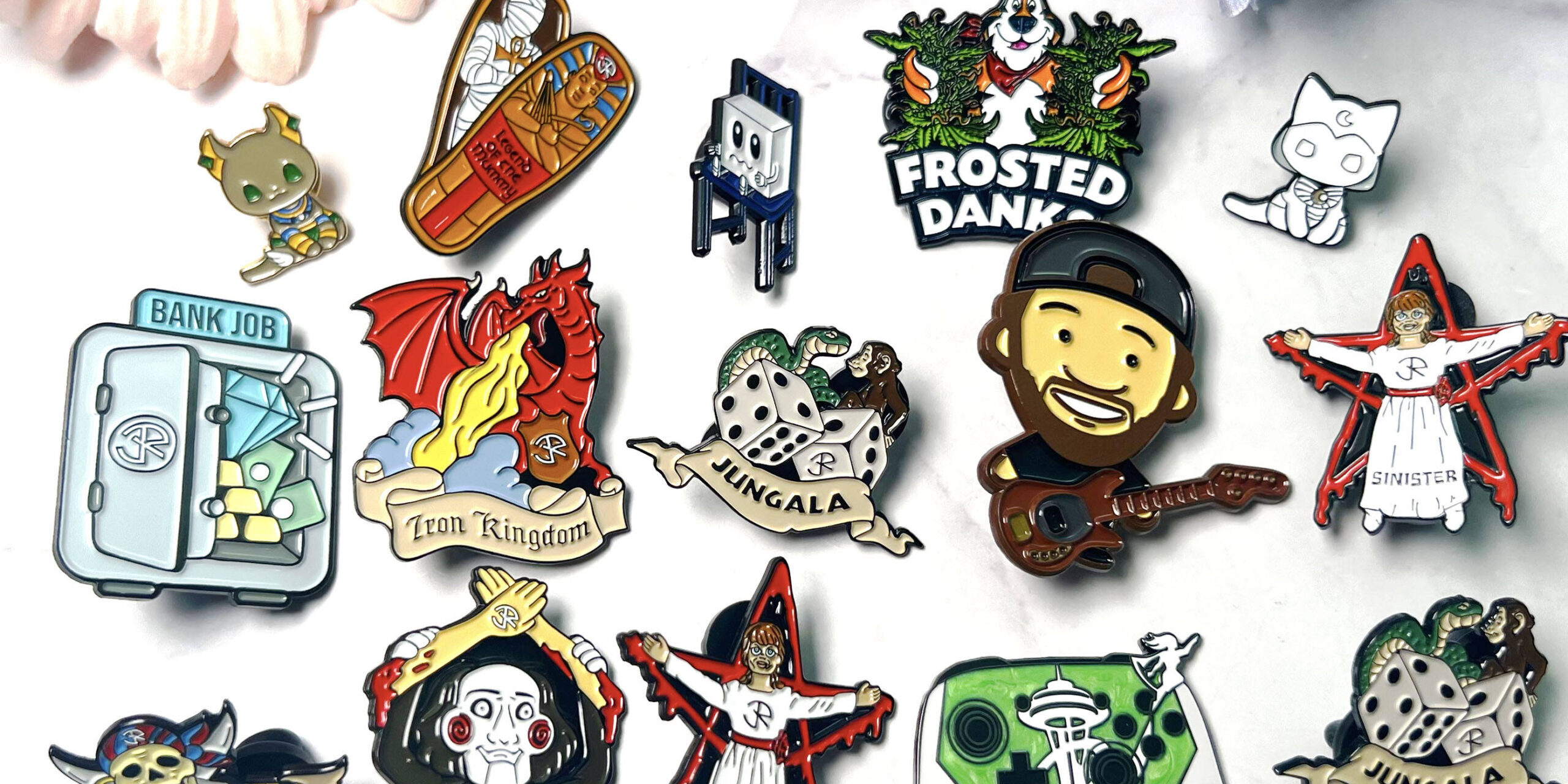 metal lapel pins with gold plating