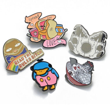 Cartoon anime enamel lapel pin with glitter
